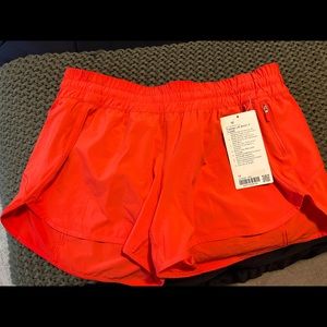 Tracker 4” lululemon shorts